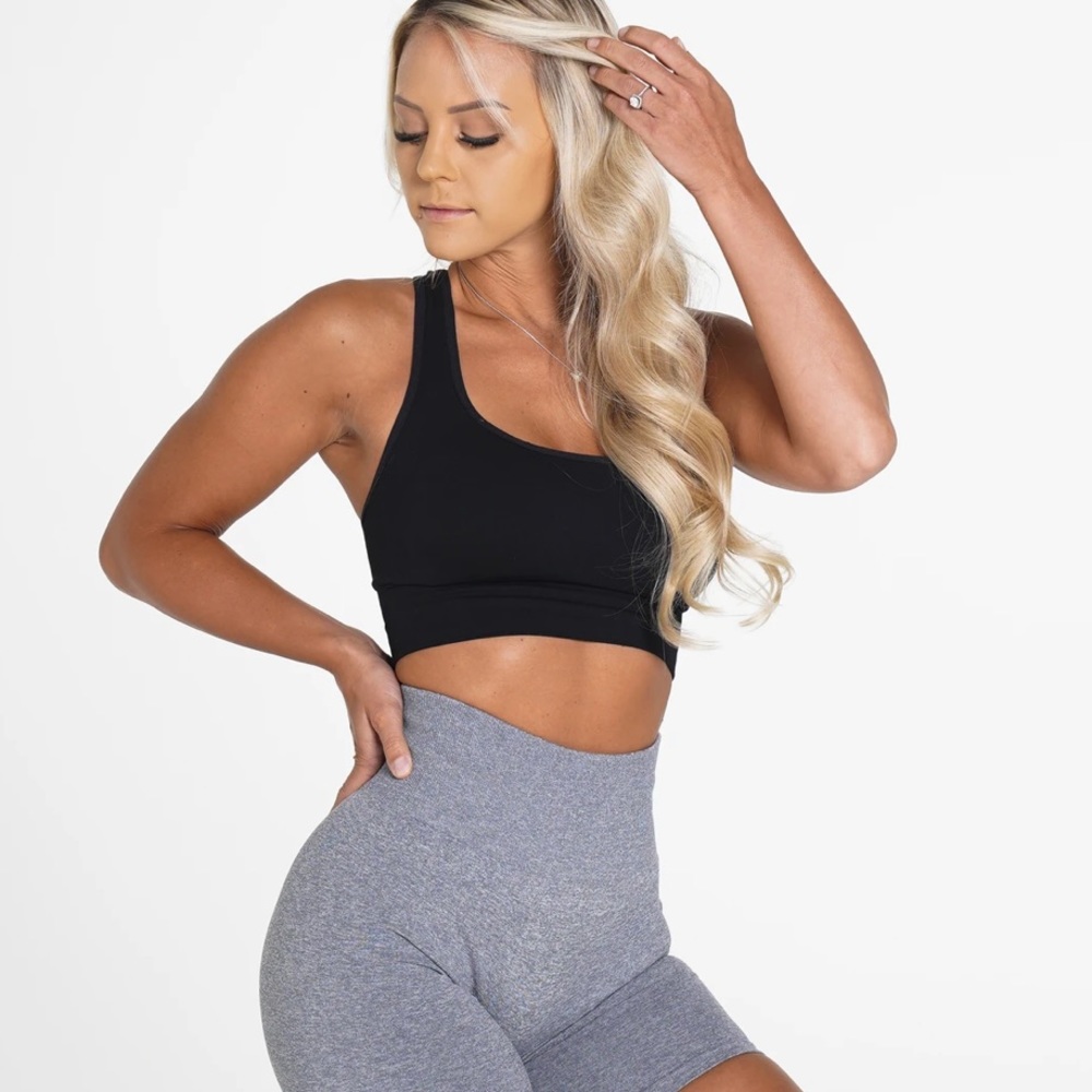 NVGTN black ignite seamless bra